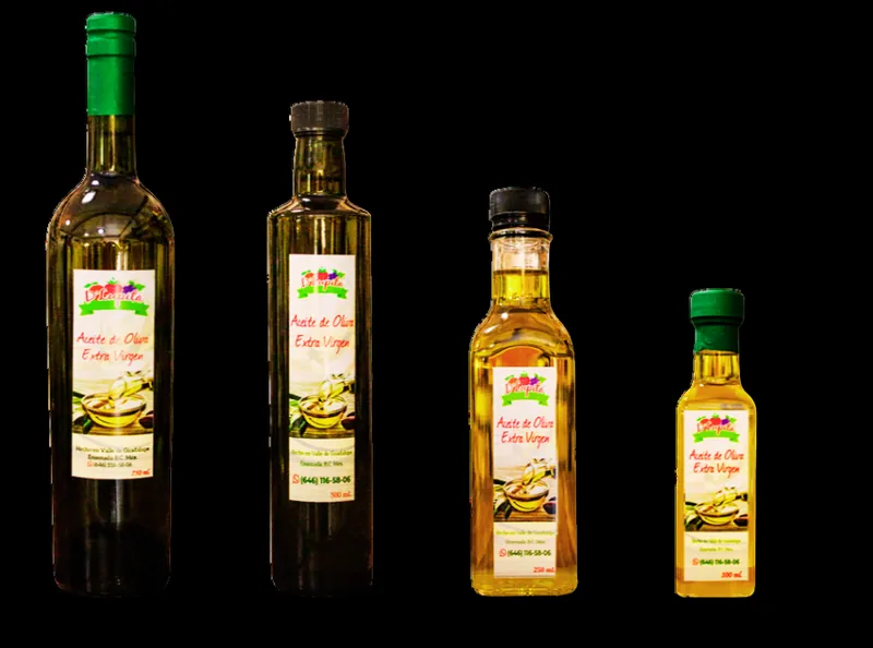 Botellas de aceite de oliva extra virgen D'Lupita en cuatro tamaños